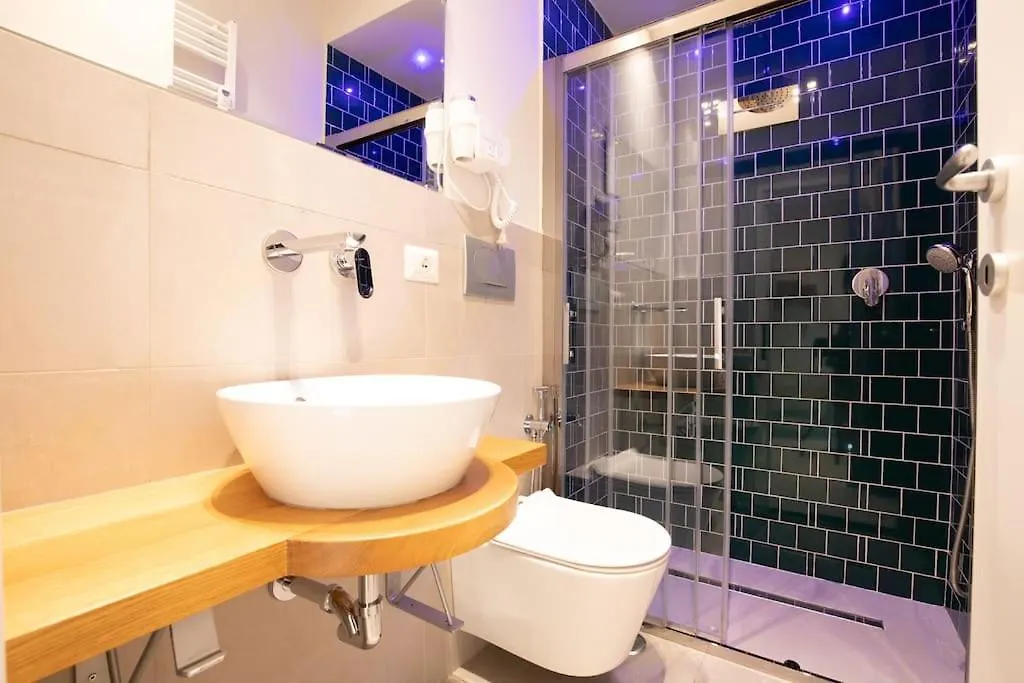 Dafne Room Ampio Nido, Vera Promessa Di Relax Apartment Rome